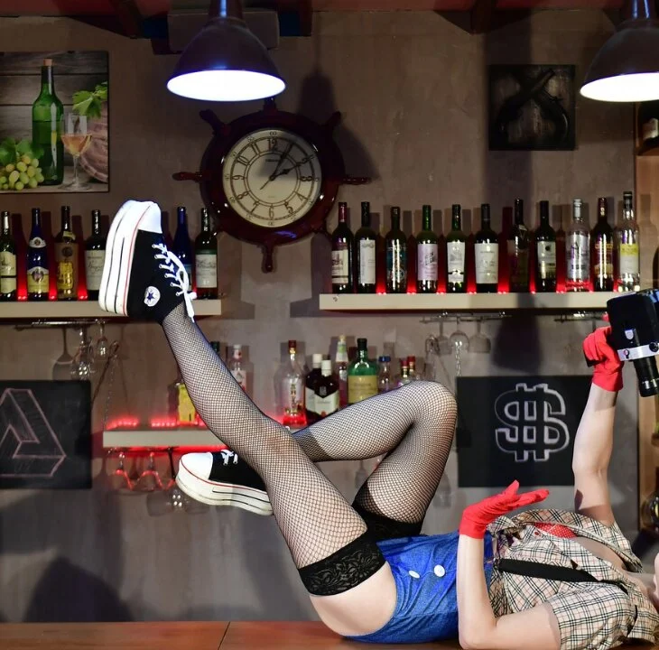 How to Break up with Binges - Fhemistry article featured image