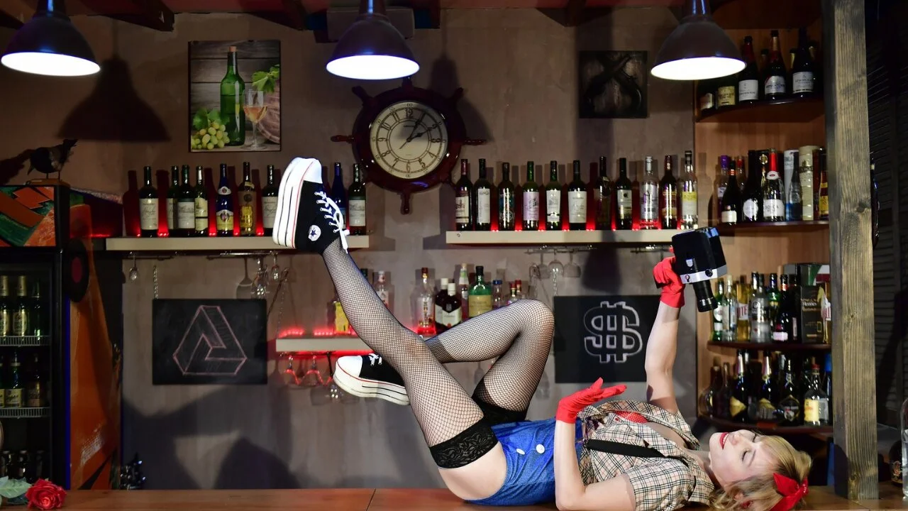 How to Break up with Binges - Fhemistry article featured image