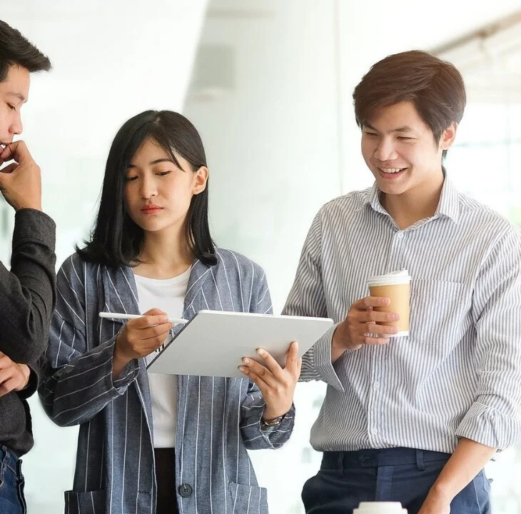 7 Practical Tips to Make the Most Out of Your Workplace - Fhemistry article featured image