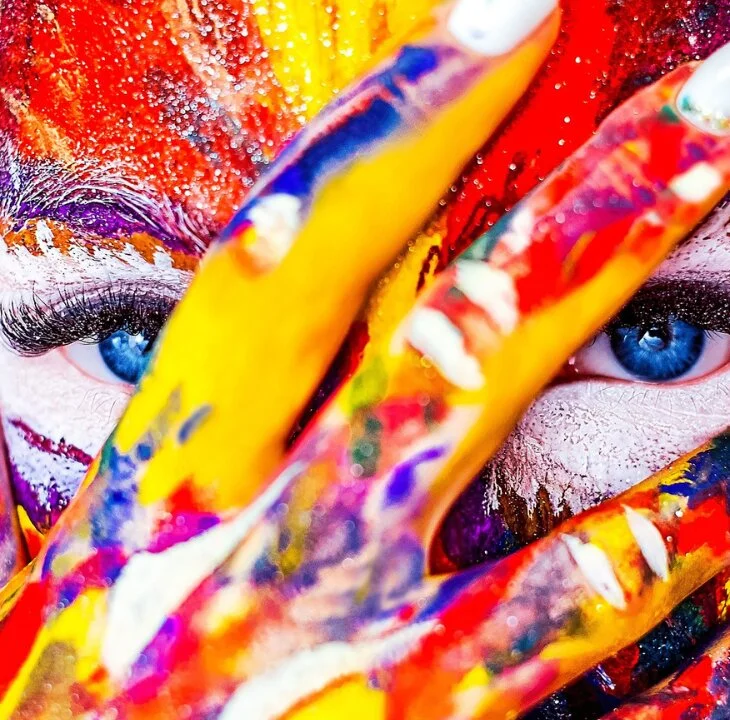 5 Ways to Stay Motivated While Pursuing Your Creative Mission - Fhemistry article featured image