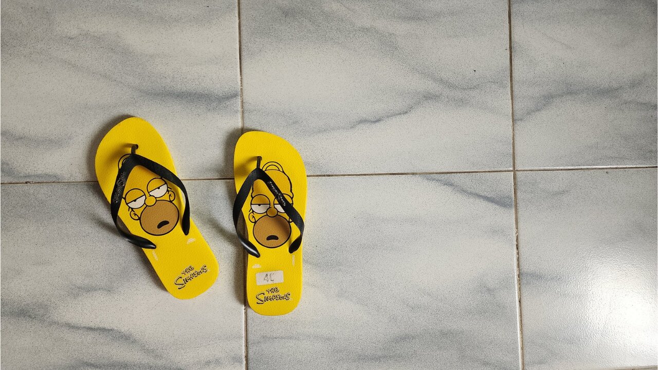 Are You a Procrastinator? How to STOP Procrastinating So You Can Get Sh*t Done - Femme Coach article featured image