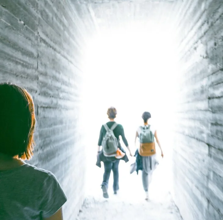 The Art of Manifesting: Your 2024 Guide - Fhemistry article featured image