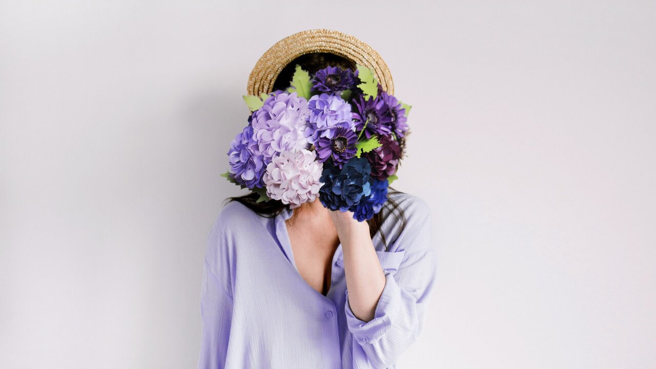 5 Practical AF Ways to Boost Your Self-Confidence - Femme Coach article featured image