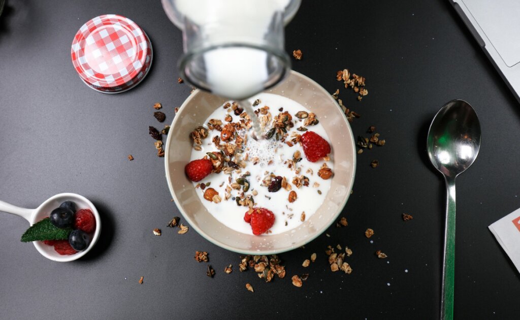 Why Ditching Your Diet is in Your Best Interest - Femme Coach article featured image