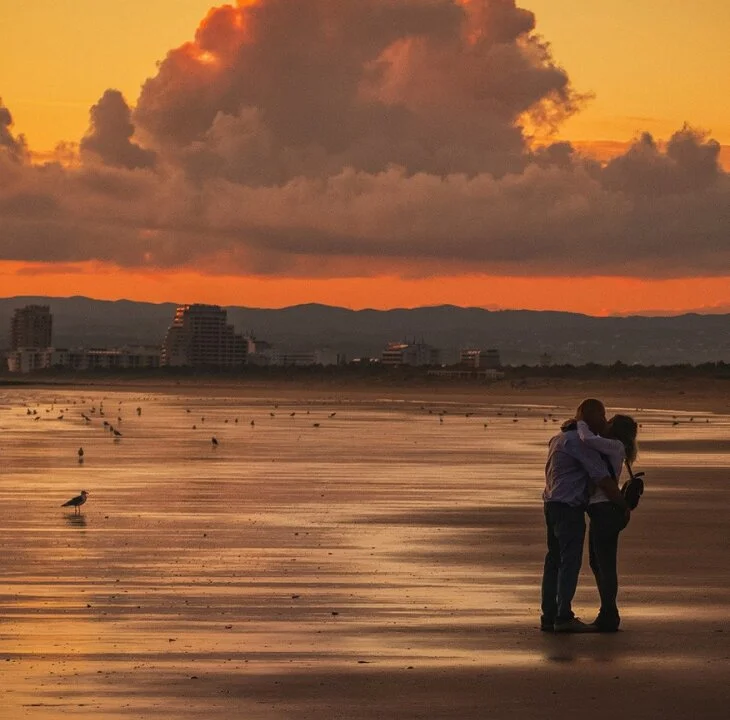 5 Reasons Why Your Love Life Sucks, It's Not Him Its You - Fhemistry article featured image