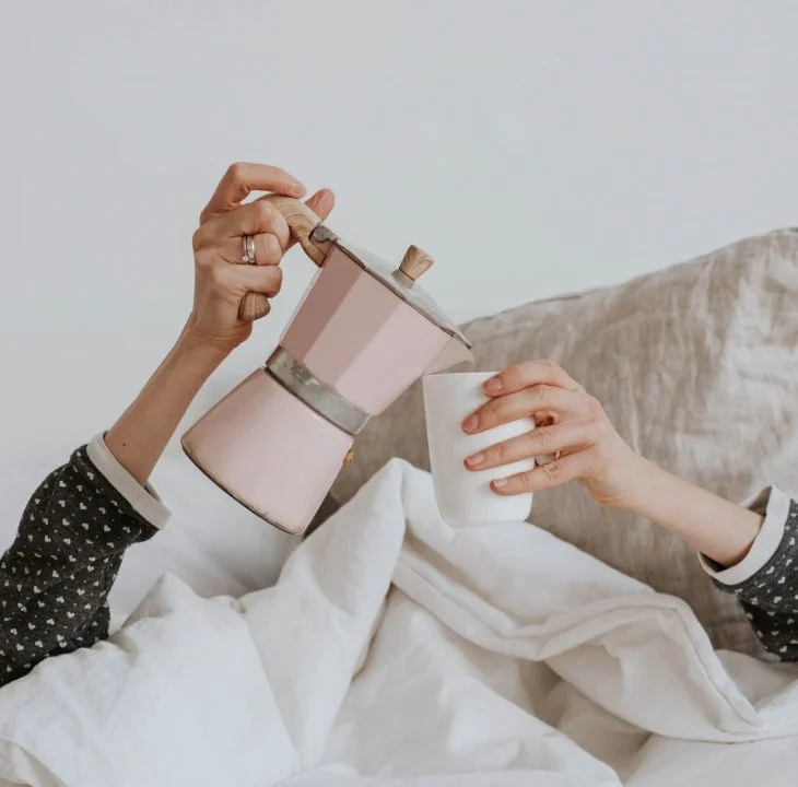 I Was a Hot Mess in Love and Not in a Cute Way - Fhemistry article featured image