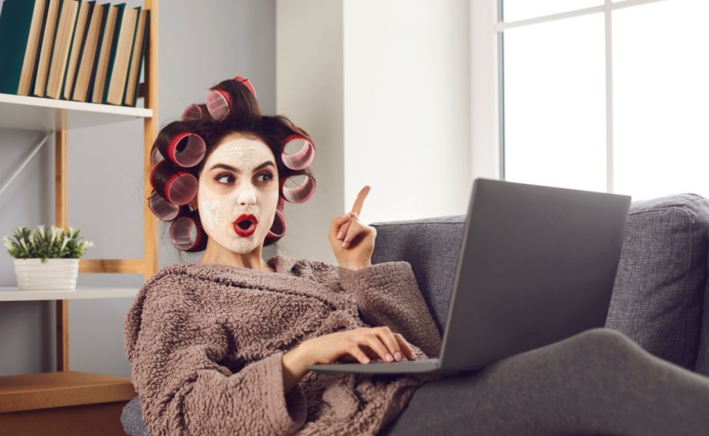 5 Self-Care Tips for Women Who Feel Stuck - Femme Coach article featured image