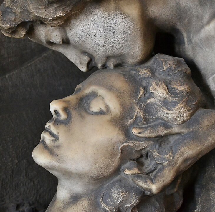 3 Ways to Bust Through Negative Patterns - Femme Coach article featured image