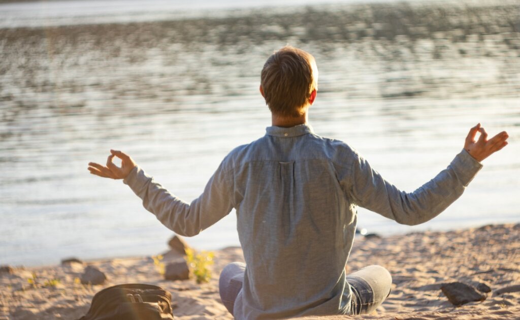 The Art of Doing Nothing - Femme Coach article featured image